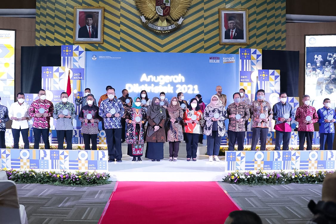 UMSU Raih Juara 2 Anugrah Humas Dikti Ristek 2021